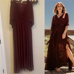 Elegant Burgundy Maxi Dress